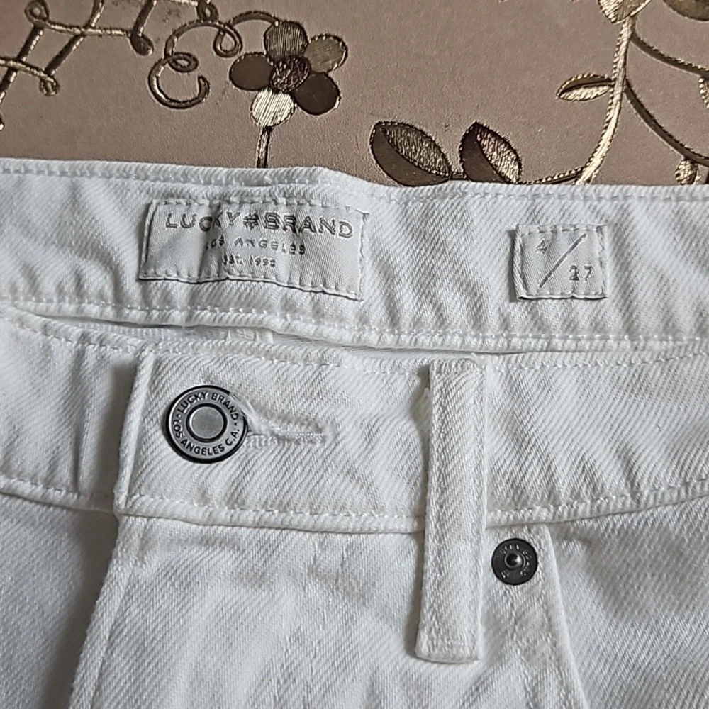 Lucky Brand High Rise 90s Loose Shorts - Picture 3 of 9